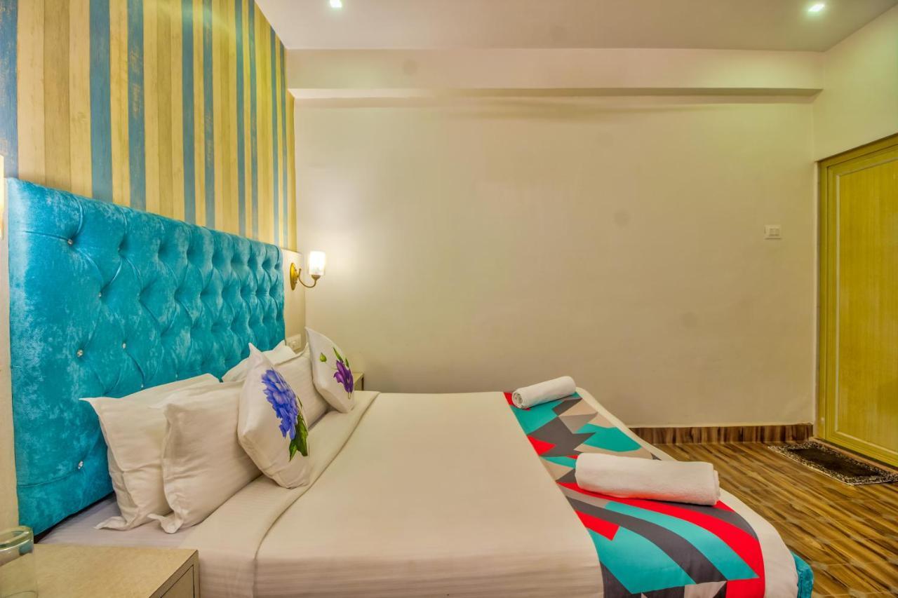 Jack'S Calangute Place Hotell Exteriör bild